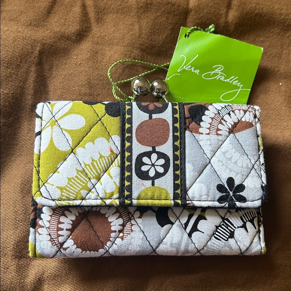 Vera Bradley Cocoa Moss Kisslock Wallet NWT